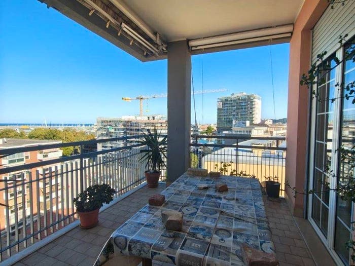 Casa con 6 locali in vendita in Via Lazio, Via Venezia Lungofiume Paolucci, Pescara