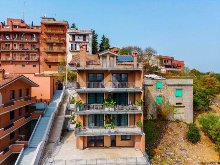 Appartamento trilocale in vendita in VIA ROMA, Centro, Sant'Angelo Romano