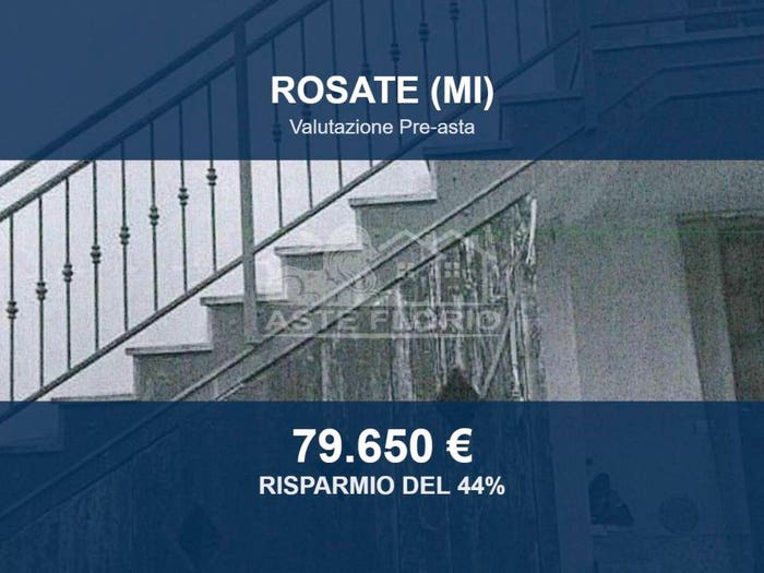 Appartamento con 6 locali in vendita in Via Camillo Benso Conte DI Cavour a, Centro, Rosate