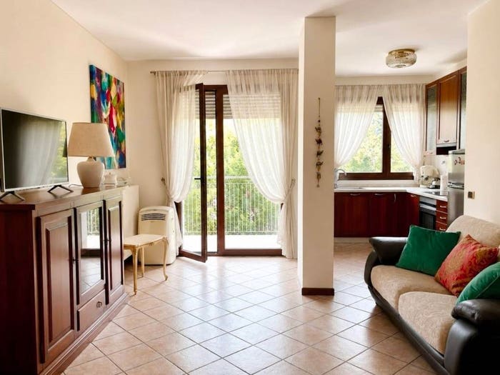 Appartamento bilocale in vendita in Via Regina, Cernobbio