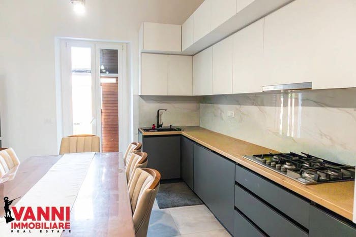Appartamento quadrilocale in vendita in Via Fiume, Cecina Centro, Cecina