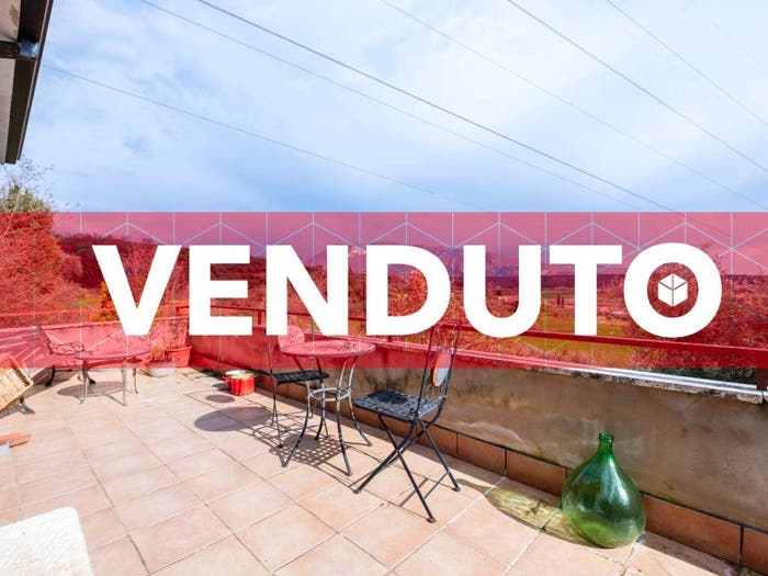 Casa con 6 locali in vendita in Via Piazzole, Caprino Veronese