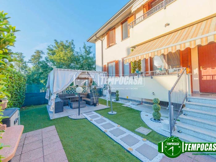 Appartamento trilocale in vendita in Via Sandro Pertini, Centro, Marzano
