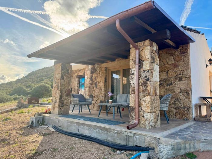 Casa quadrilocale in vendita in Via di Lu Nibareddu, Loiri, Loiri Porto San Paolo