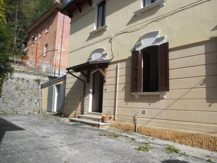 Appartamento trilocale in vendita in Via Renato Donatelli, Morino