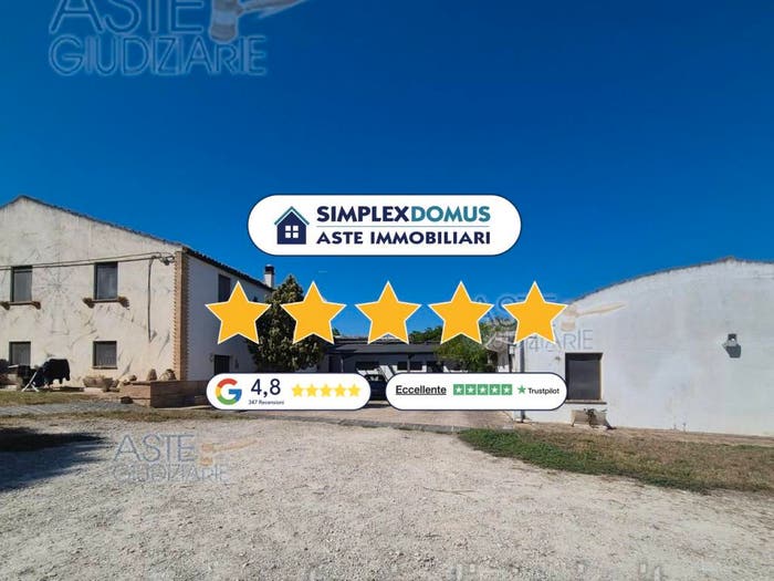 Casa con 6 locali in vendita in Via Moscarola, Città Sant'Angelo
