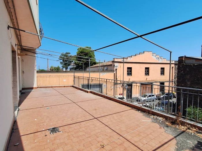 Appartamento trilocale in vendita in Via Sabotino, Libertà Stazione, Catania