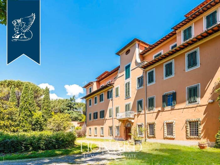 Casa con 6 locali in vendita in MontecatiniTerme