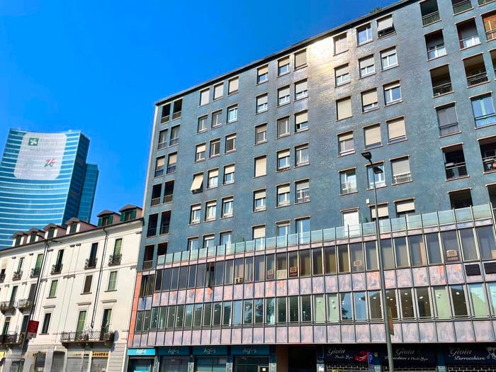 Appartamento quadrilocale in vendita in Via Melchiorre Gioia, Centrale, Milano