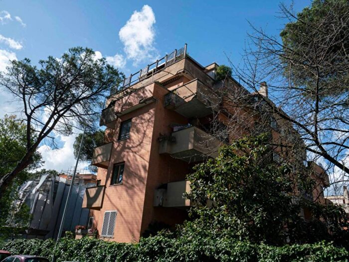 Casa con 5 locali in vendita in La Giustiniana, Roma