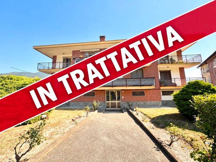 Appartamento quadrilocale in vendita in Via Maggio, Centro, Sant'Ambrogio di Torino