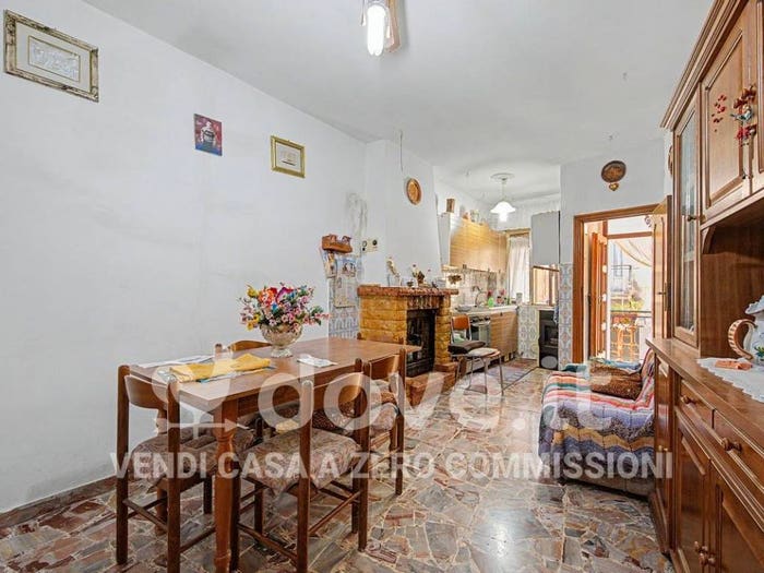 Casa con 6 locali in vendita in Via Roma, Centro, Casalanguida