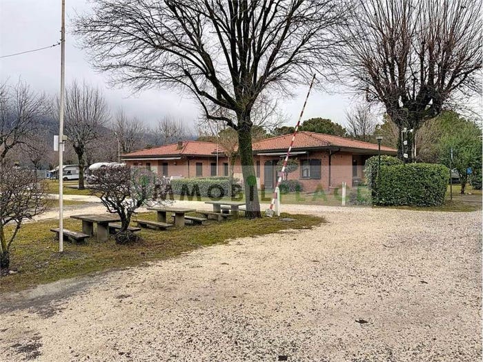 Casa con 6 locali in vendita in Via Risorgimento, Clusane, Iseo