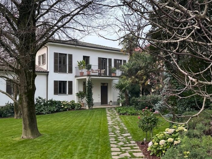 Casa con 6 locali in vendita in via monte rosa, Abbiategrasso