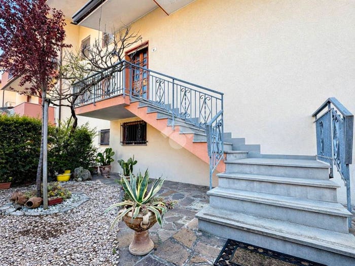 Casa quadrilocale in vendita in Via giovanni XXIII, Gatteo Sant'Angelo, Gatteo