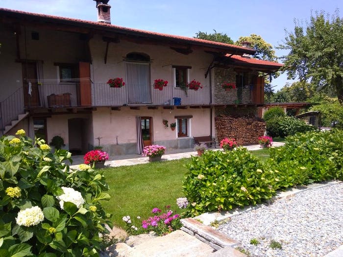 Casa con 6 locali in vendita in Via Pradeboni, Centro, Peveragno