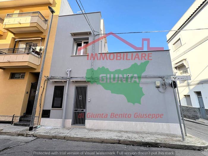 Casa con 5 locali in vendita in Via Francesco Crispi, Centro, Cinisi