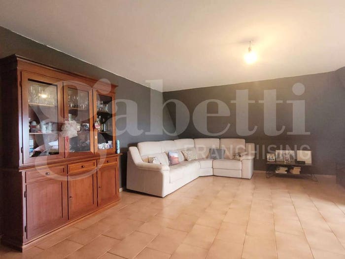 Appartamento con 6 locali in vendita in Contrada San Savino, San Savino, Ripatransone