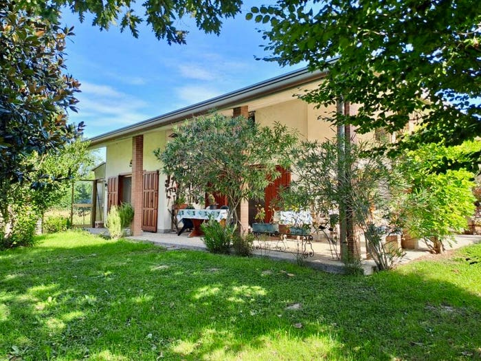 Casa con 5 locali in vendita in Gruaro Bagnara, Gruaro