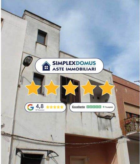 Appartamento quadrilocale in vendita in Via Filippo Turati, Centro, Nardò