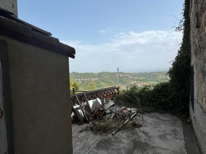 Casa con 6 locali in vendita in Via Roma, Centro, Parodi Ligure