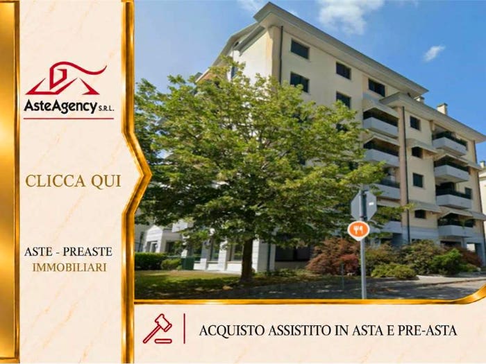 Appartamento quadrilocale in vendita in Via vallada, Centro, Porcia