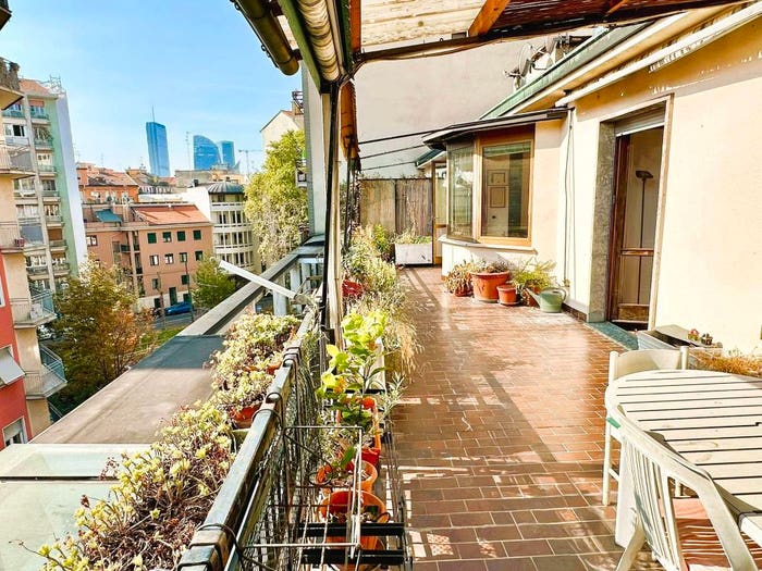 Appartamento quadrilocale in vendita in Via Domenico Cucchiari, Cenisio, Milano