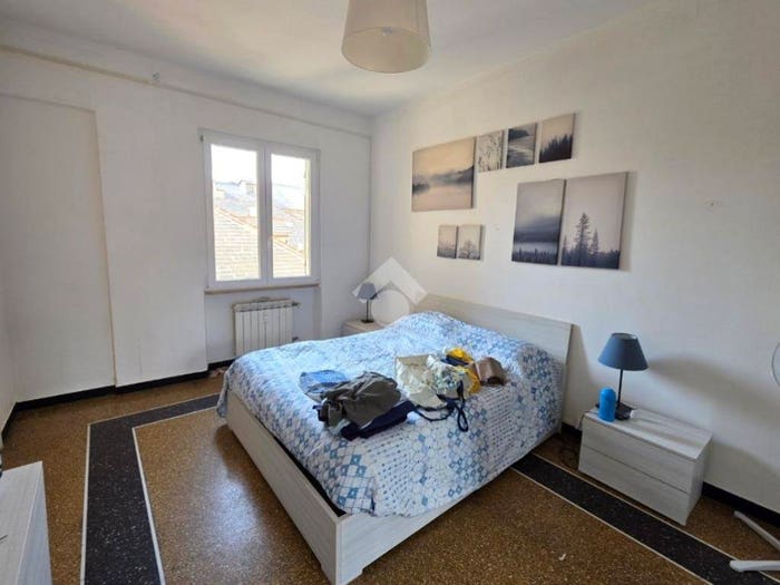 Appartamento quadrilocale in vendita in Via del Campo, Prè, Genova