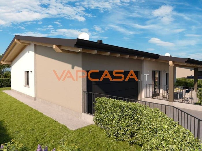 Casa quadrilocale in vendita in Via Giulio Piantoni, Centro, Cologne
