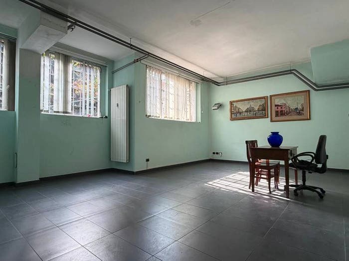 Appartamento con 5 locali in vendita in Via Arcivescovo Romilli, Corvetto, Milano
