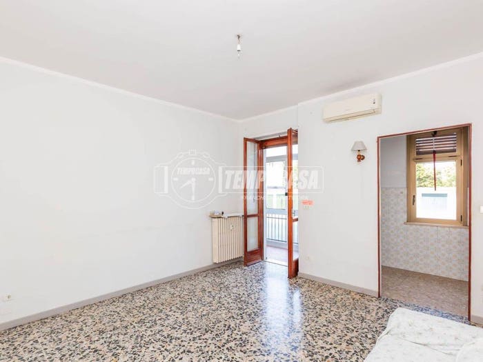 Appartamento trilocale in vendita in Strada Padana Inferiore, Semicentro, Chieri