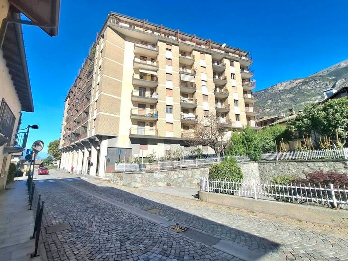 Appartamento bilocale in vendita in Via A Vuillerminaz, Centro, SaintVincent