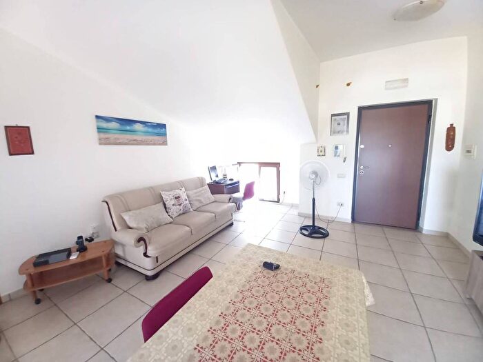 Appartamento trilocale in vendita in Via Francesco Petrarca, San Vitaliano