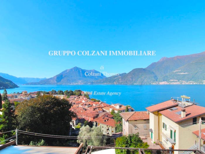 Casa quadrilocale in vendita in Centro, Bellano