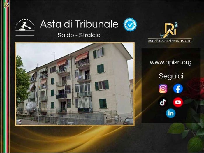 Appartamento trilocale in vendita in Via antonio olearo, Oltreponte, Casale Monferrato