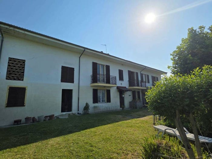 Casa con 6 locali in vendita in Strada Cascinetta, Costigliole d'Asti