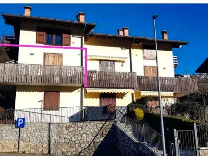 Appartamento bilocale in vendita in Via Europa, Costa Serina