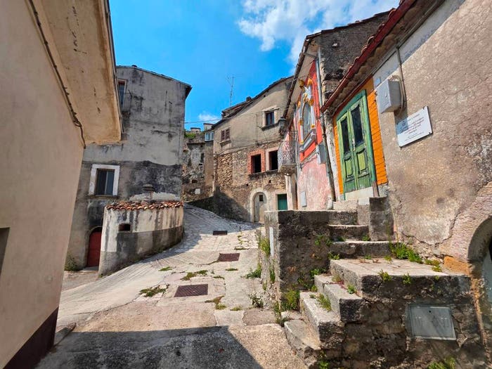 Case in Vendita e in Affitto - 2
