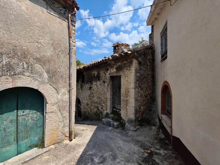Casa quadrilocale in vendita in Via Ospedale, Centro, Guardiaregia