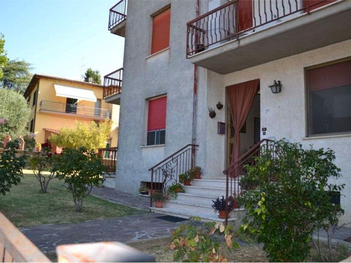 Appartamento con 5 locali in vendita in Centro, Lucignano