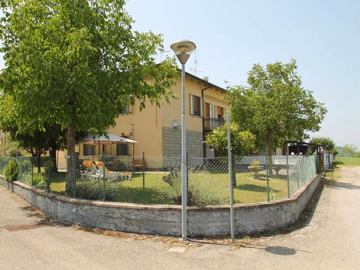 Casa con 6 locali in vendita in Via San Carlo, Monteombraro, Zocca