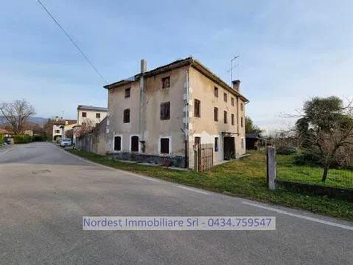 Casa con 6 locali in vendita in Orsago
