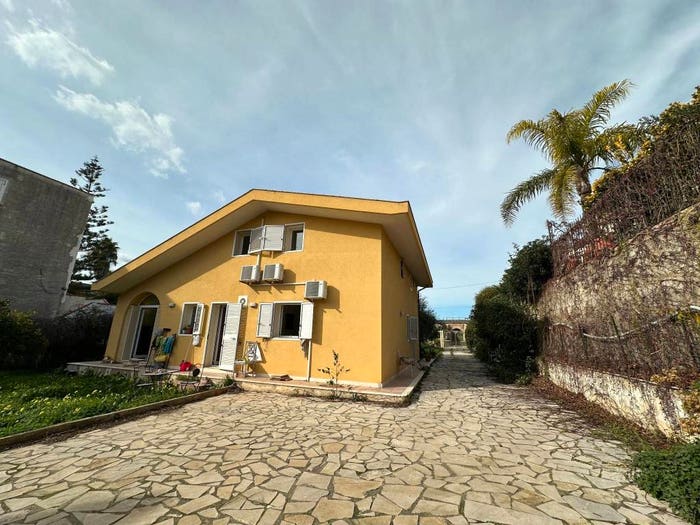 Casa con 6 locali in vendita in SP, Lido Di Noto, Noto