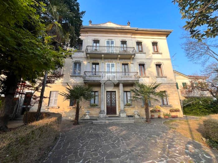 Casa con 6 locali in vendita in Via Montello, Covolo Levada, Pederobba