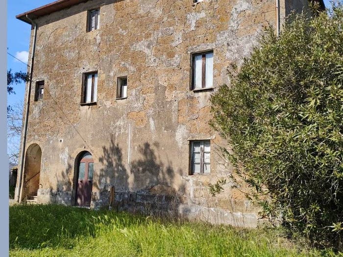 Casa con 6 locali in vendita in Centro, Pitigliano