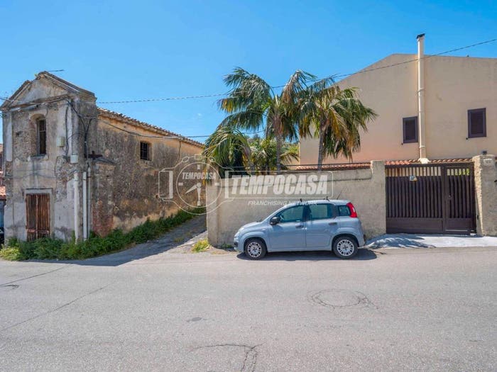 Appartamento bilocale in vendita in Strada Comunale Santa Lucia, Santa Lucia San Filippo, Messina