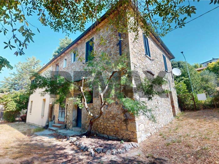 Appartamento quadrilocale in vendita in Comparati, Corciano