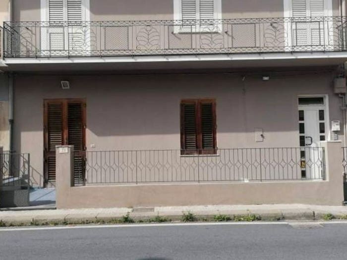 Appartamento con 5 locali in vendita in Via Madonna Del Boschetto Milazzo ME Italia, San Pietro Santa Maria delle Grazie, Milazzo