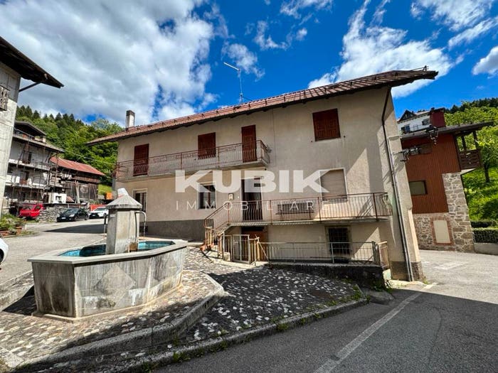 Casa quadrilocale in vendita in Via Latarìe, Cercivento