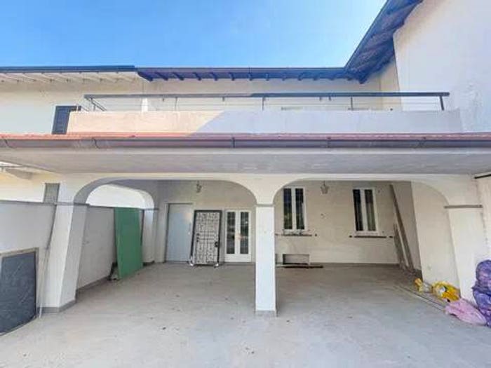Casa bilocale in vendita in Centro, Somma Lombardo